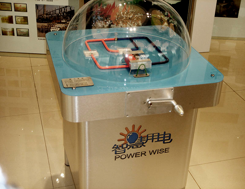 手摇磁场发电互动模型